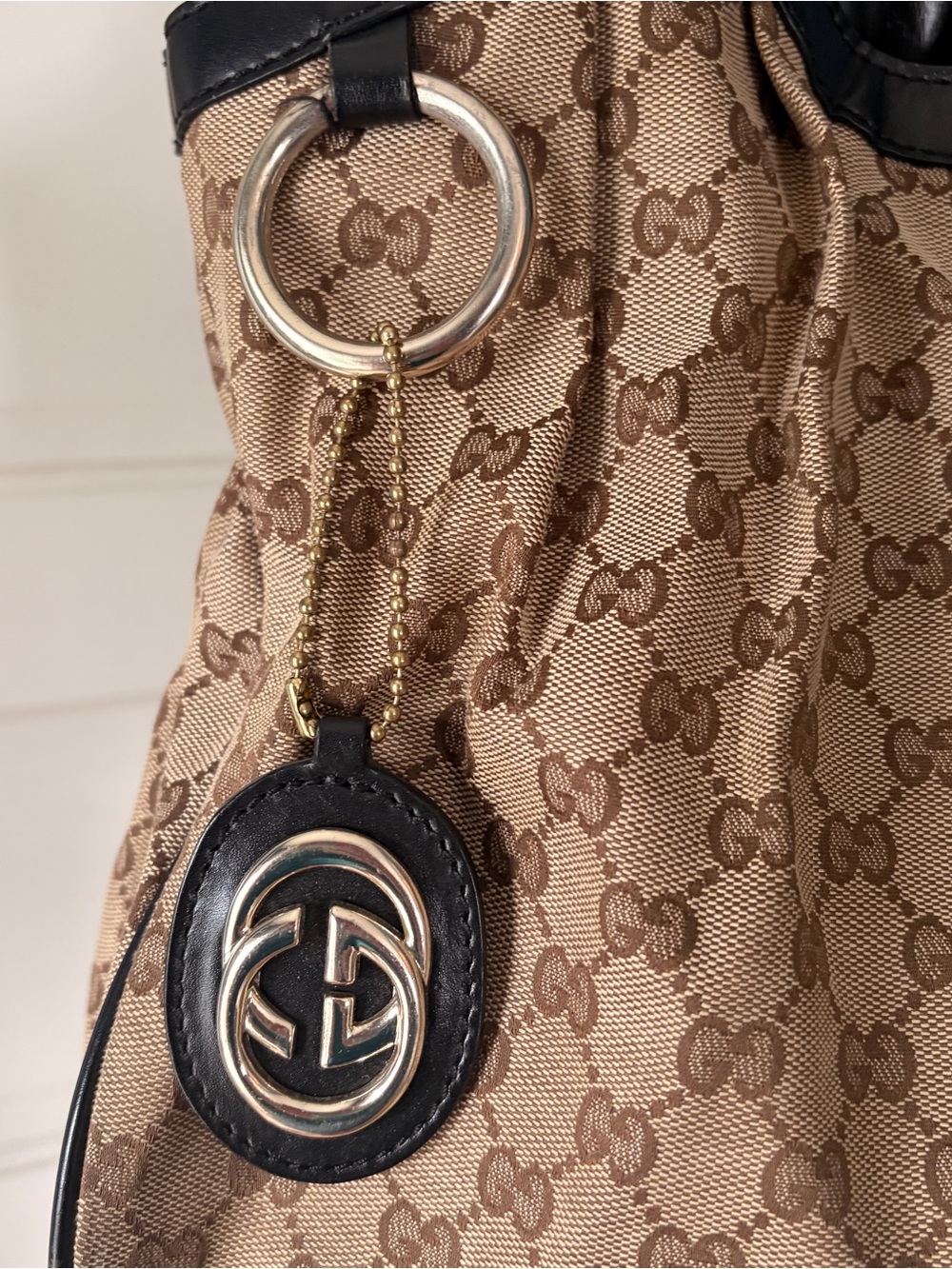 Gucci GG Canvas Sukey Medium Tote with Original Dust Bag *Authentic & Pre-loved* - Picture 2 of 16